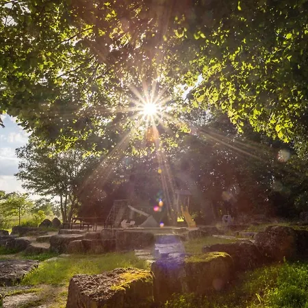 Stadtmauer I Terrasse I Seeblick I Wandern * Hillesheim (Vulkaneifel)