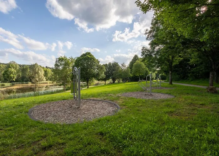 Stadtmauer I Terrasse I Seeblick I Wandern *